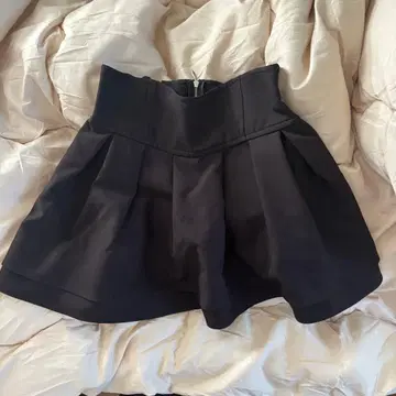 미셸 마카롱 슬림 레그 스커트 M