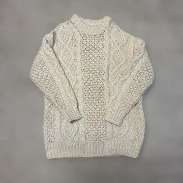 CHILD WOMAN 아이보리 케이블 짜임 니트