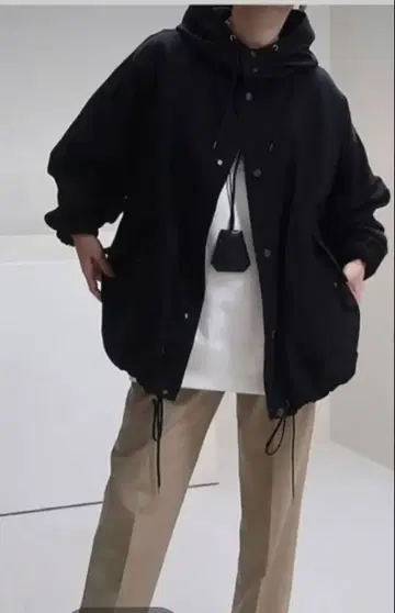 ARGUE 아기유 코튼 나일론 벌룬 후디 블루종