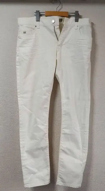 ZARA 화이트 데님