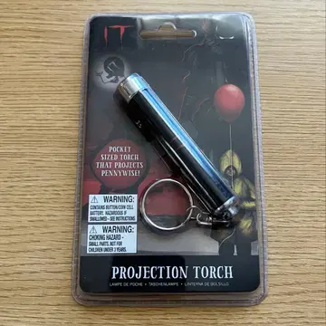 레어! 미개봉 새상품 IT 이트 페니 와이즈 프로젝션 토치 라이트 키링