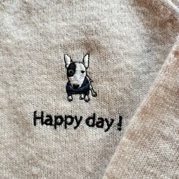 Happy 베이지 긴팔 니트 스웨터