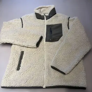 미사용 새상품 워크맨 아이보리 플리스 자켓