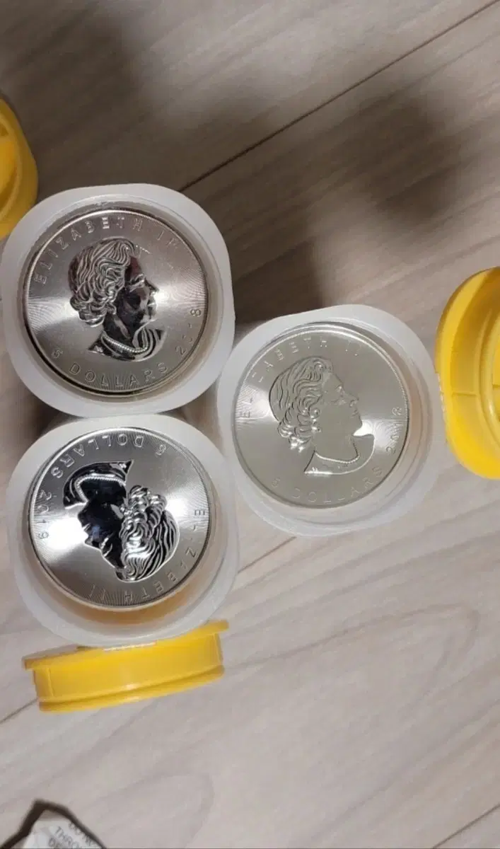 2023 Maple Silver 1 Ounce 8.33 Dollars Sterling Silver 999 #메이플은화,#캐나다은화,#1온스  on Bunjang Global Site.