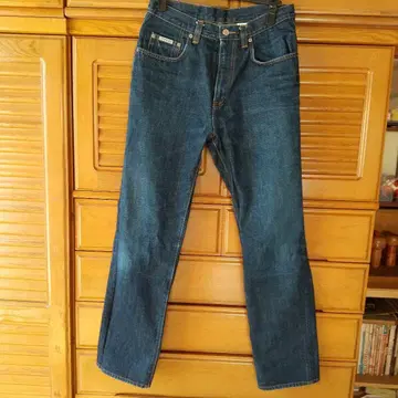 Calvin Klein Jeans 다크 블루 스트레이트 데님