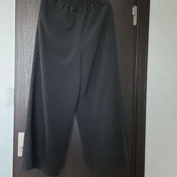 블랙 와이드 팬츠 사이즈 F 밴딩 셔링