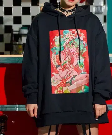 쿠로메 WEGO 콜라보 후드티 서브컬처 지뢰