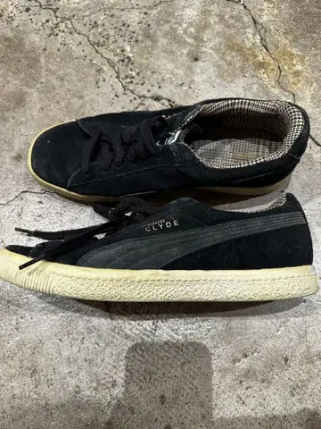 Puma Clyde 블랙 스니커즈 푸마 27cm