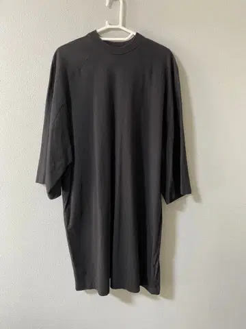 Y-3 블랙 라운드넥 티셔츠 S 사이즈