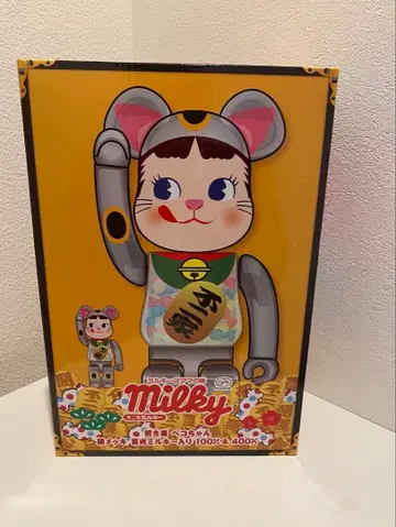 BE@RBRICK 마네키네코 페코짱 은도금 축광 밀키 포함