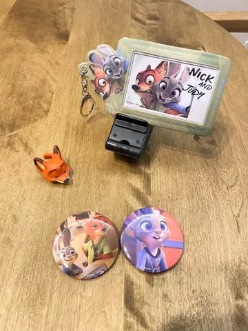 [ 미사용 새상품 ] 주토피아 닉과 주디 굿즈 4세트