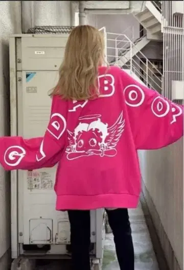 GYDA 베티 프린트 오버 사이즈 트레이닝복 핑크