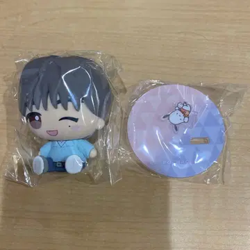 세븐틴 도겸 돈키호테 산리오 피규어