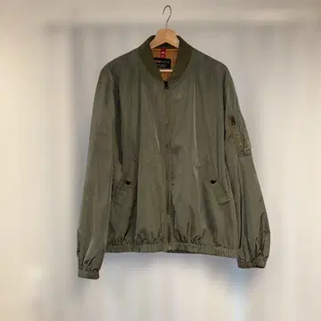 알파인더스트리 올리브색 나일론 자켓 새상품급