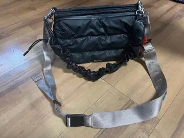 Topologie large 보틀 사코슈 라지 블랙