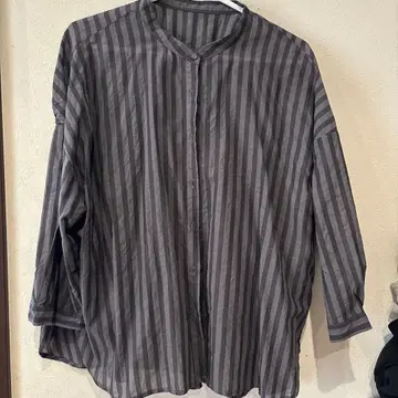 blue willow 그레이 스트라이프 7부 소매 셔츠