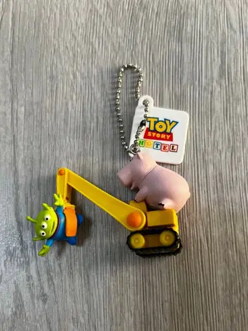 토이스토리 호텔 키체인 햄 리틀그린맨 에이리언