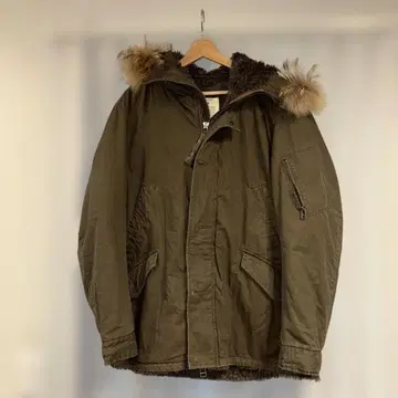 MARK STORE 모즈 코트 올리브