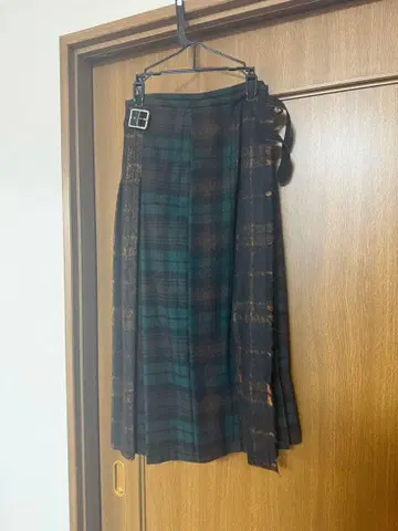 O'NEIL OF DUBLIN 체크 무늬 플리츠 스커트 US 8