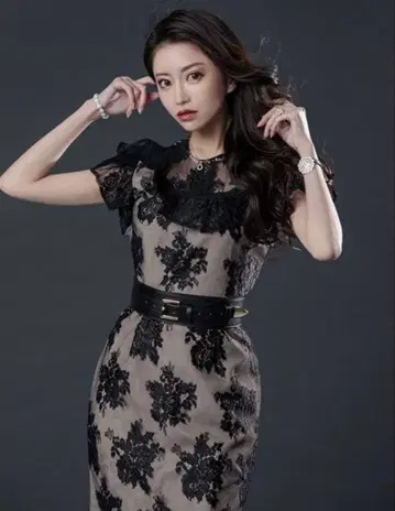 에밀리아 위즈 원피스 결혼식 경사용 드레스