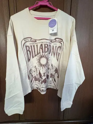 BILLABONG 와이드 루즈 크롭 핏 티셔츠