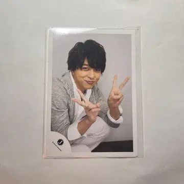 테라니시 타쿠토 공식 사진