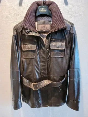 가죽 자켓 BRAND: cb CORTY BENNETT 여자 L 남자 M