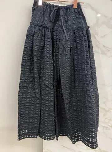 Cygne 자카드 스커트 SWAN 사이즈 2