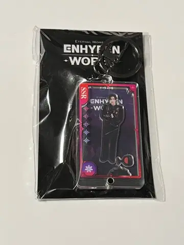 ENHYPEN WORLD 팝업 굿즈