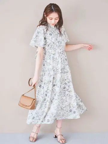 dazzlin 백리본 프린트 원피스