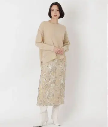 베이지 오버 사이즈 니트 긴팔