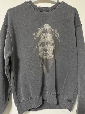 WISH FOR EVER 맨투맨 완판템