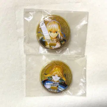 Fate 15주년 기념 메달풍 제비뽑기 세이버 캔뱃지 세트