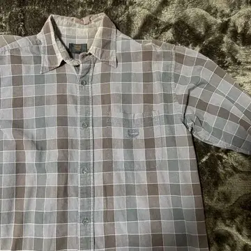 그레이 계열 체크 무늬 긴팔 셔츠 플란넬 셔츠