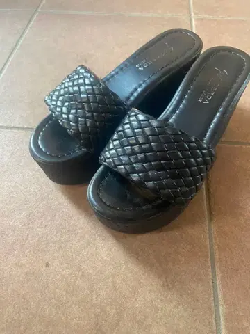 웨지솔 뜨개질 뮬