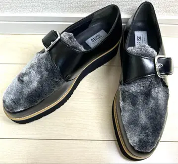 [ 미사용 새상품 ] Le Talon GRISE 퍼 로퍼 24cm 통굽