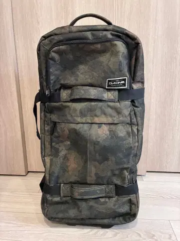 DAKINE 카모 패턴 백팩 대형 칼리