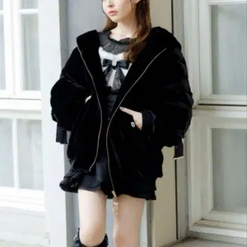 리즈리사 토끼 귀 퍼 블루종 코트