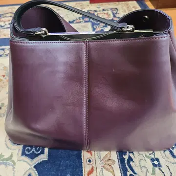 FIORELLI 가죽 핸드백 브라운 색상 피오렐리