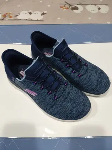 [ 78 ] SKECHERS 네이비 스니커즈