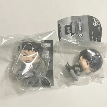 괴수 8호 스와라세타이 피규어 가챠 캡슐 토이 2점 세트