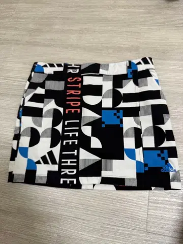 adidas 기하학 패턴 스커트