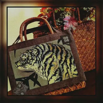 산포도나 호두 바스켓백에 딱 맞는, 작은 천 가방