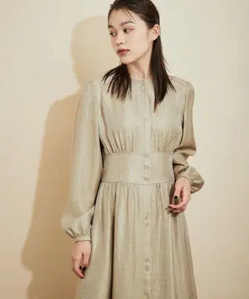 MADEMOISELLE ROPE 허리 쉐이프 메탈릭 원피스