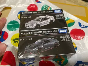 토미카 프리미엄 NISSAN GT-R NISMO 2개 세트