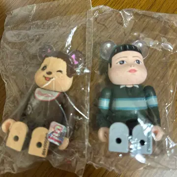 BE@RBRICK 베어브릭 몽치치 오징어 게임