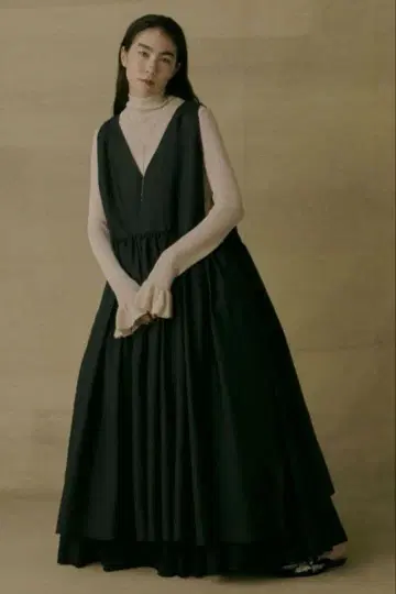 Libra Cue 사이드 리본 베스트 원피스 블랙