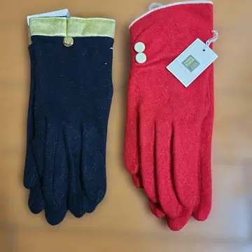마리 클레르 블랙과 빨간색 장갑 2개 세트