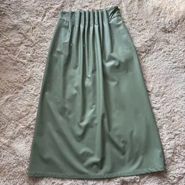 올리브 그린 타이트 스커트 M 사이즈