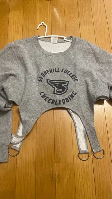 구제 의류 맨투맨